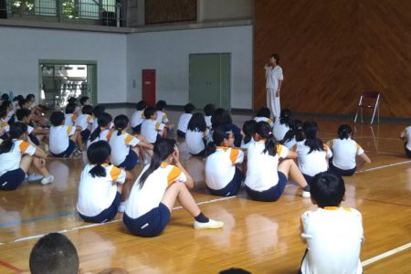 浜松市の小学校に講演に行ってきました。